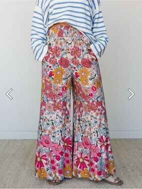 GiGiO Floral Wide Leg Festival Pants Groovy Boho Women’s Small pockets concert